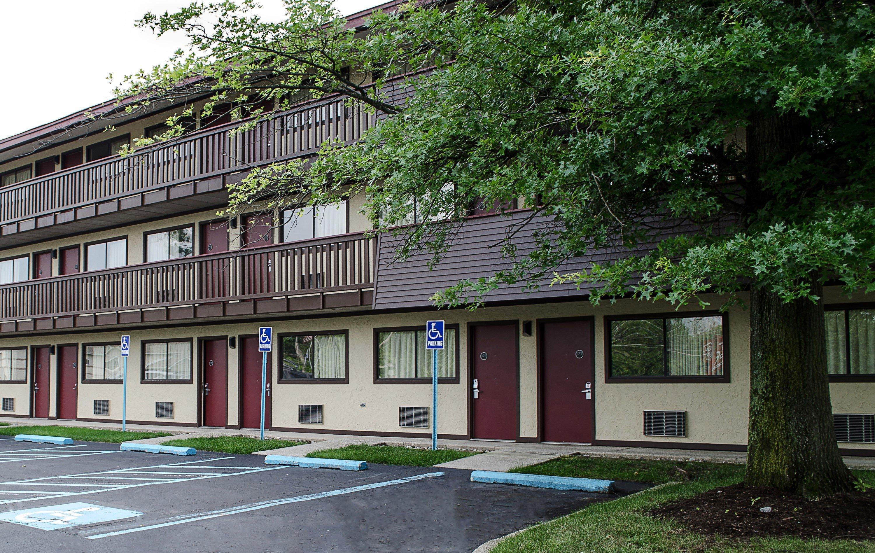 Red Roof Inn Philadelphia - Oxford Valley Langhorne Bagian luar foto