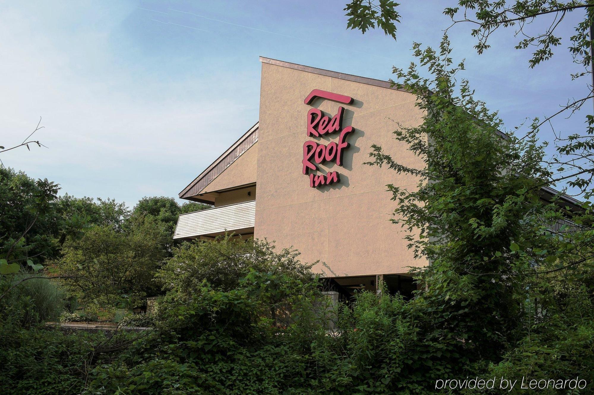 Red Roof Inn Philadelphia - Oxford Valley Langhorne Bagian luar foto